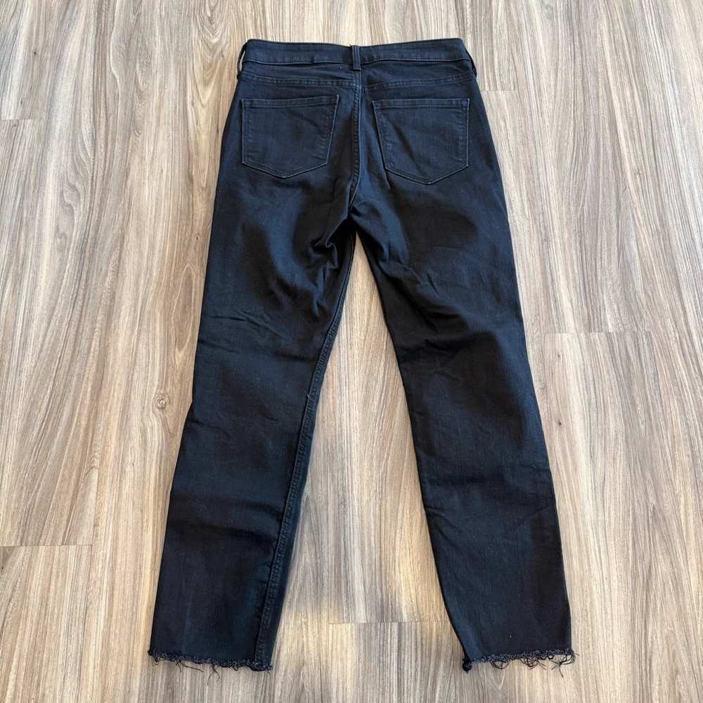 Old Navy Power Slim Straight Hi-Rise Black Jeans - Picture 4 of 9